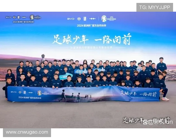 绿茵逐梦激情燃烧见证足球带来的团结与荣耀 绿茵逐梦激情燃烧见证足球带来的团结与荣耀