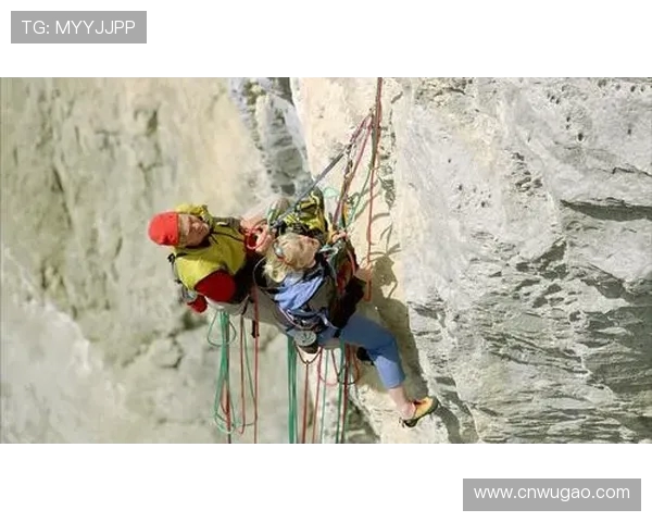 武汉攀岩队的控制之道：深度解析攀岩运动的技巧与策略