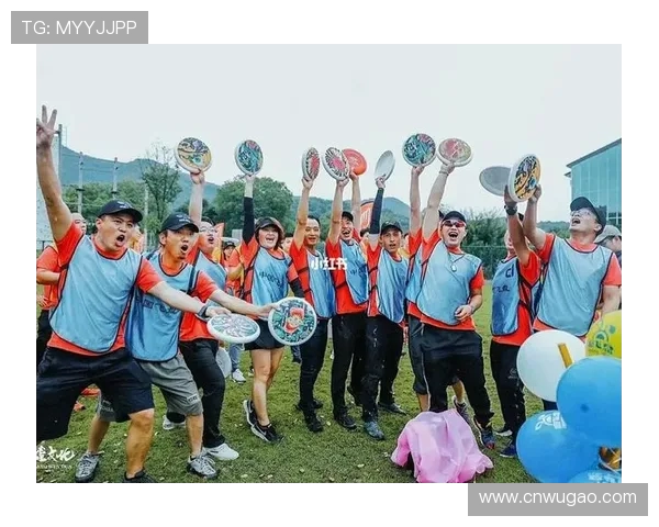 飞盘激情碰撞：深入了解重庆飞盘队的默契与协作之道