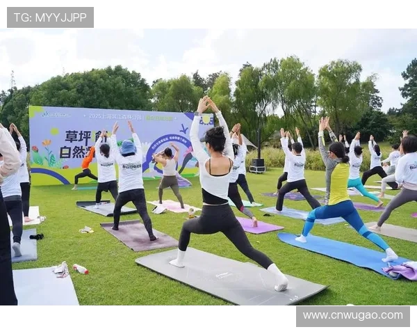 提升全民运动健康水平的多元化体育政策与实践探索