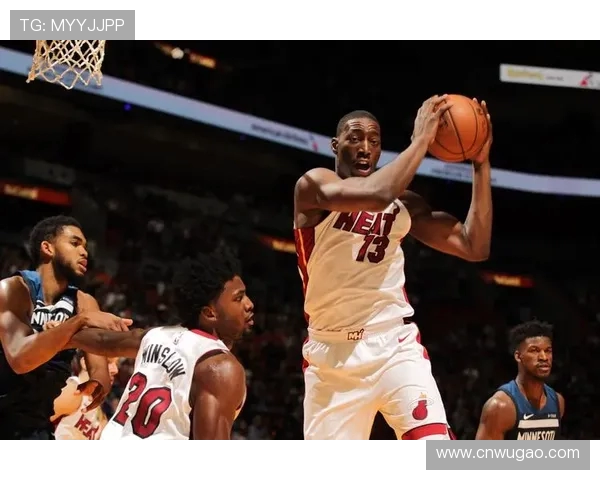 公牛与凯尔特人激战精彩瞬间图片回顾与分析